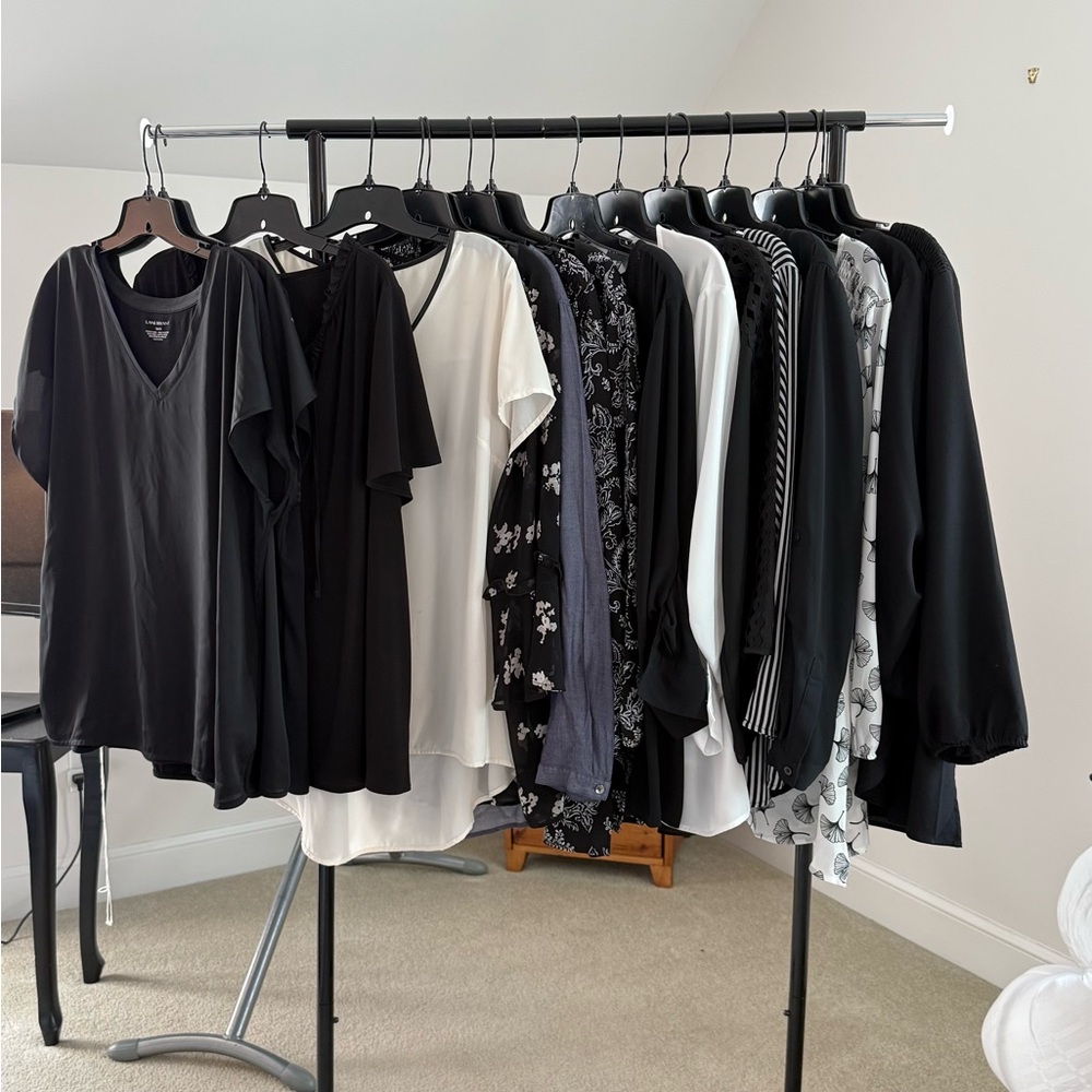 Chic Black and White Blouse Collection